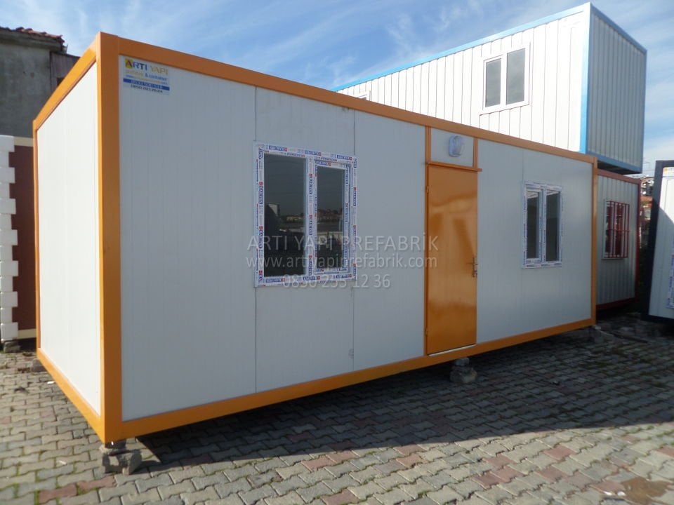 ART112 300x700 21m2 TEK ODALI SANDVİÇ PANEL KONTEYNER